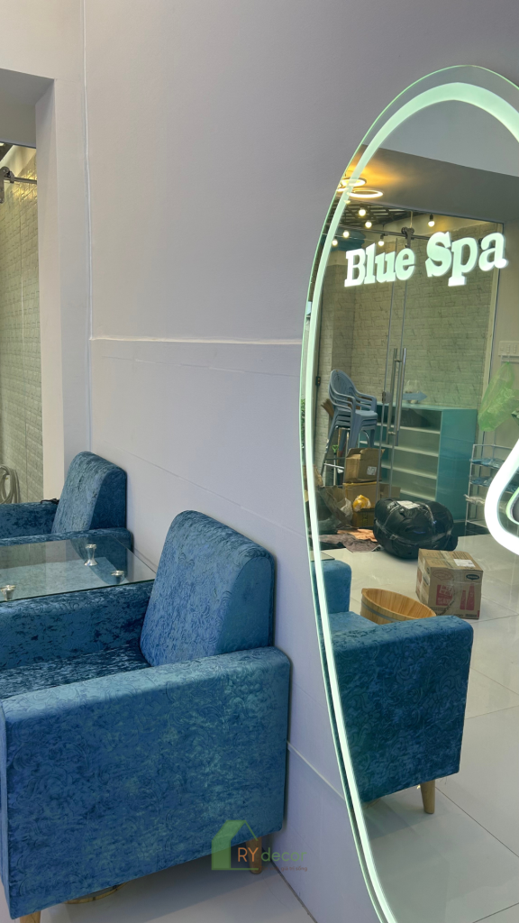 Blue spa guong trang tri 1b