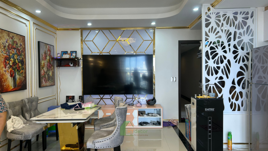 Lucky Palace - 82m2 - Chị T 4 Lucky palace 12.06 tivi ban an