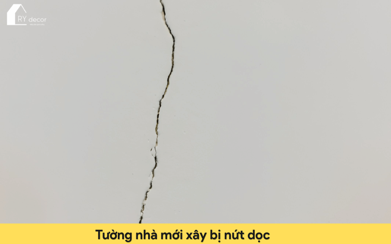 tường nhà mới xây bị nứt dọc